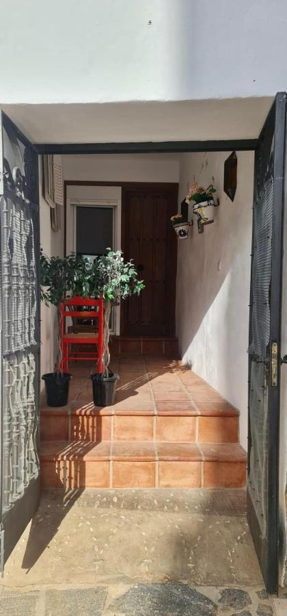 Cheerful One Bedroom Townhouse With Patio Árchez 外观 照片