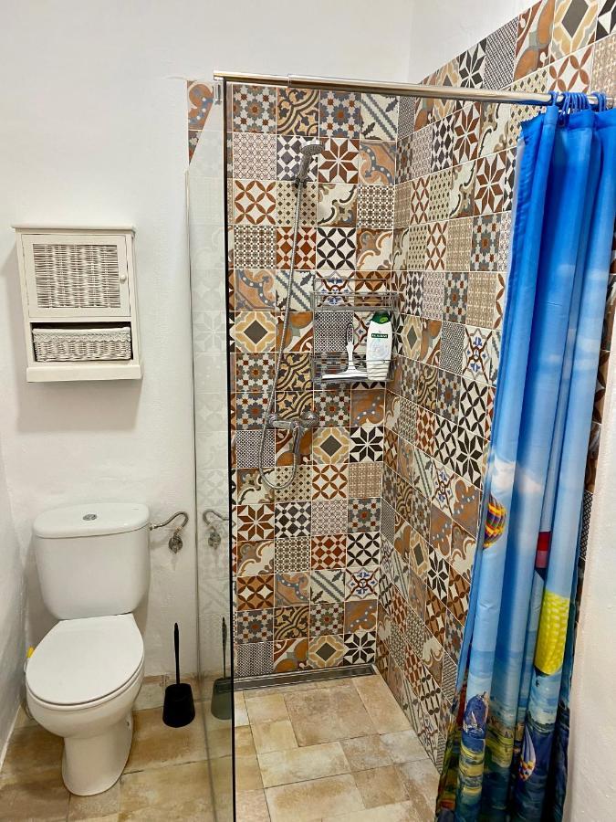 Cheerful One Bedroom Townhouse With Patio Árchez 外观 照片